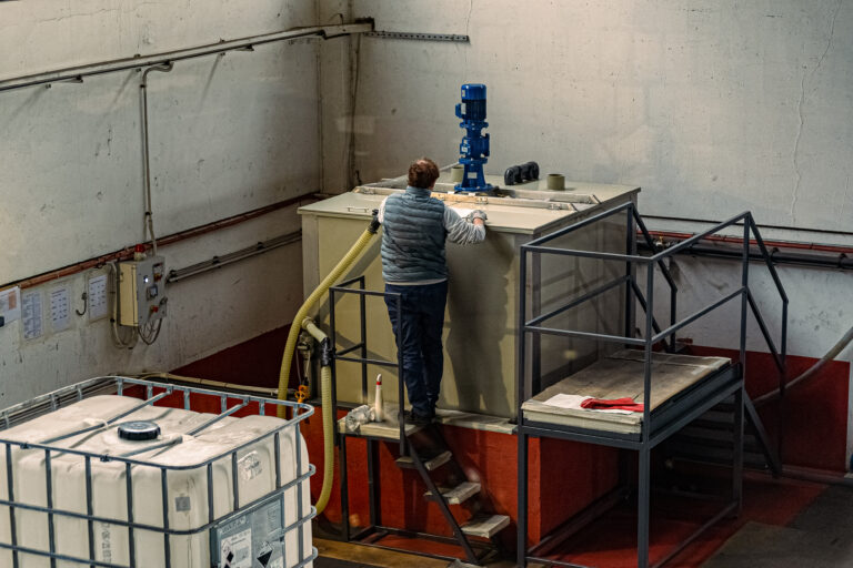 Reparto produzione di Tecnogroup a Brescia